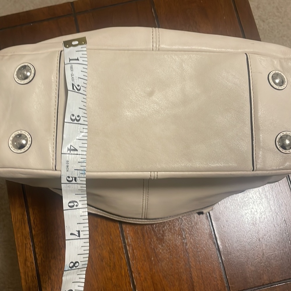 Coach Handbag - White / Leather - Picture 8 of 8